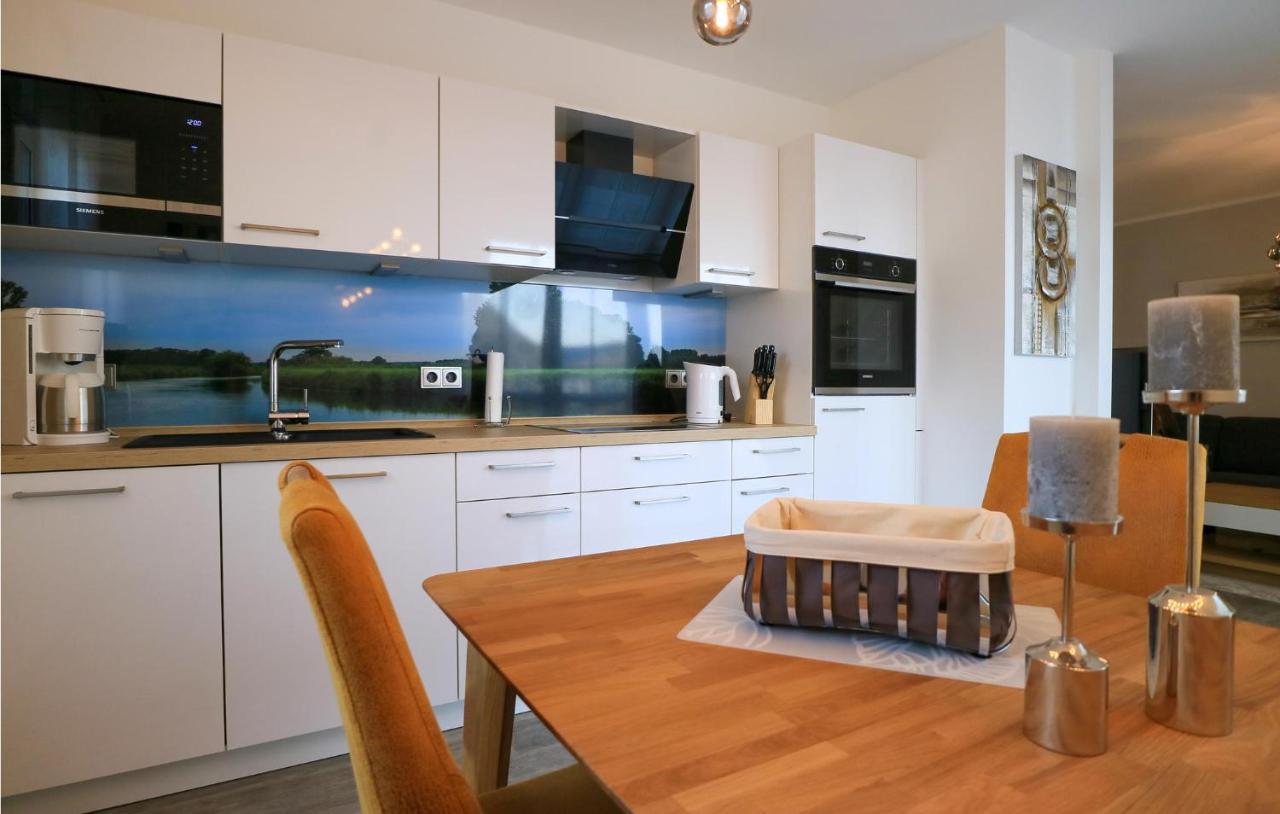 2 Bedroom Cozy Apartment In Rechlin Eksteriør bilde